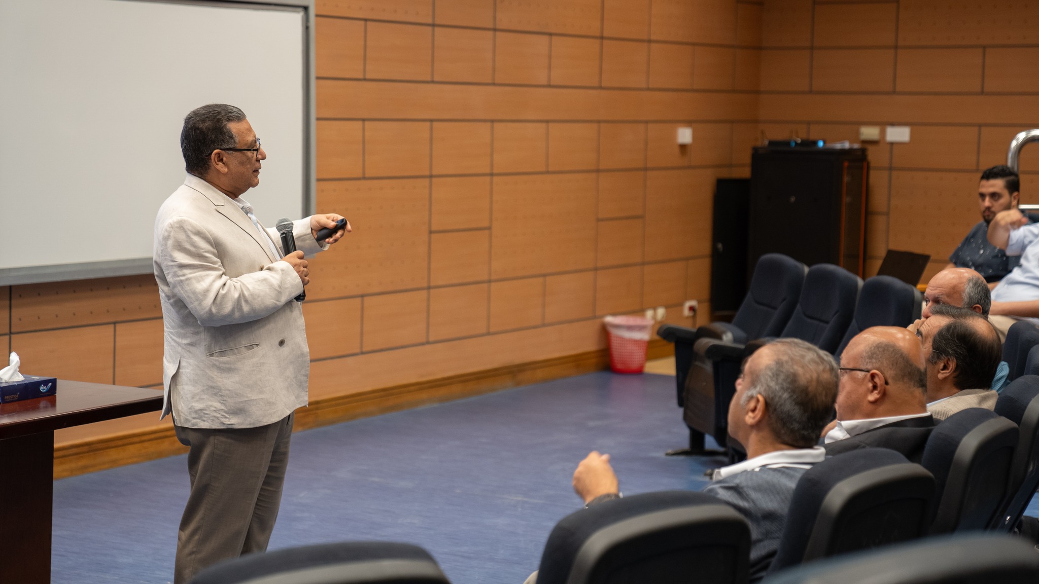 dr._hassan_aly