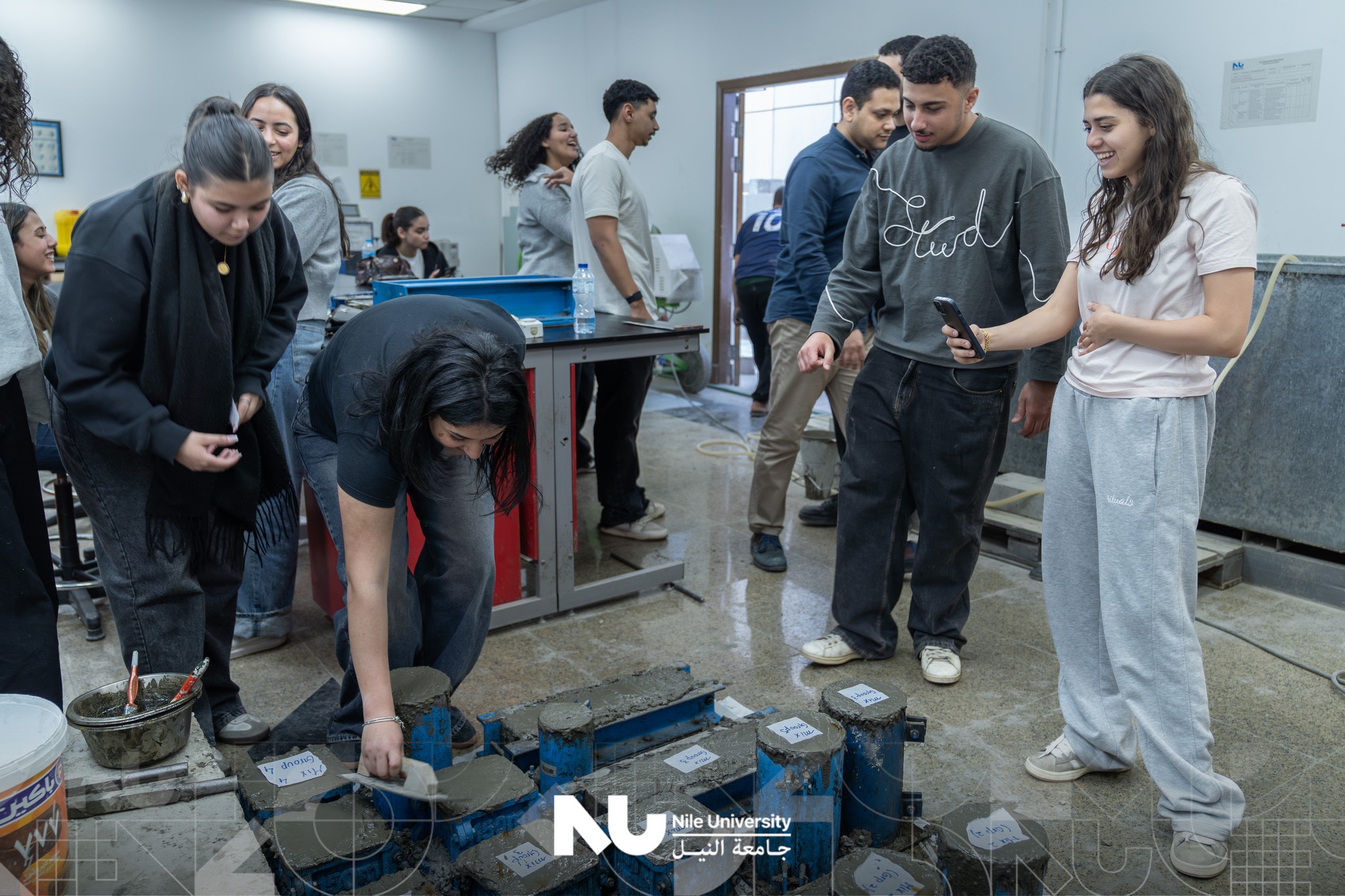 Concrete in action, community in focus